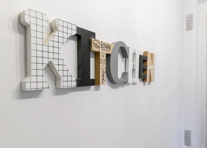 Daumier - New 2 Bdrs Flat Near La Seine アパート