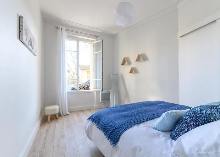 Daumier - New 2 Bdrs Flat Near La Seine アパート *