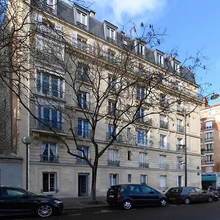 Daumier - New 2 Bdrs Flat Near La Seine * Párizs
