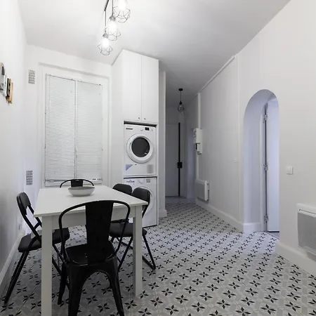 Apartman Daumier - New 2 Bdrs Flat Near La Seine